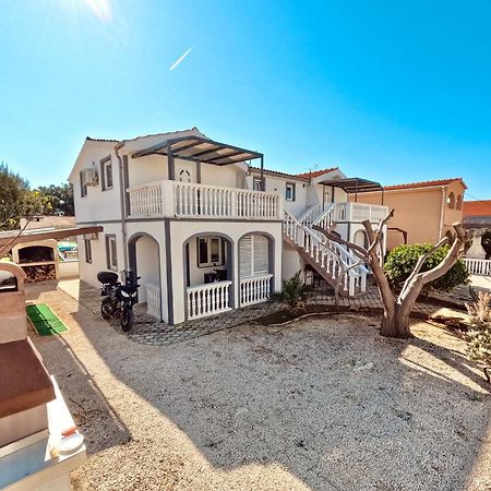 Apartmani Cvangic فير المظهر الخارجي الصورة