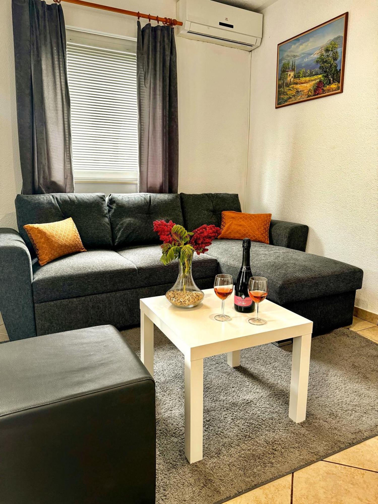 Apartmani Cvangic فير المظهر الخارجي الصورة